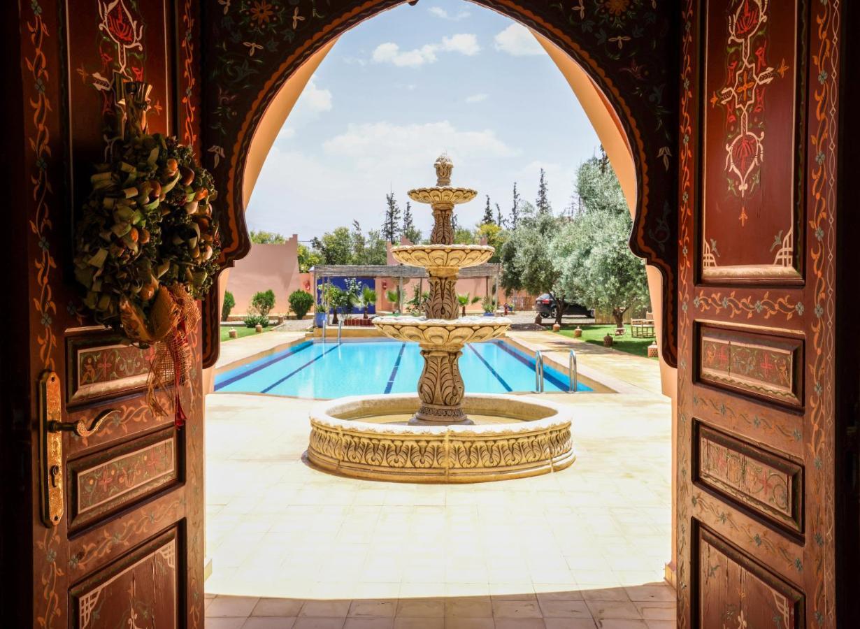 Tiguemine Sarah Otel Douar Akkara Dış mekan fotoğraf
